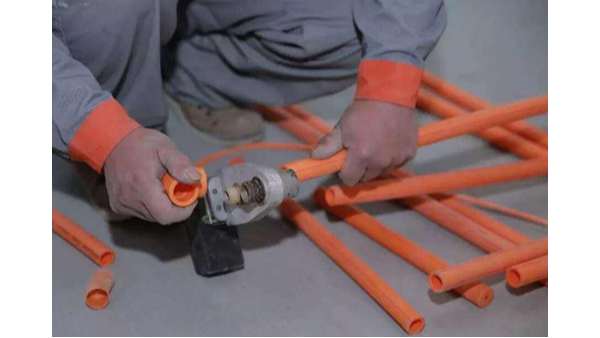 1200平方辦公室裝修_ 辦公室裝修 _ 什么是強電？弱電？有什么講究？