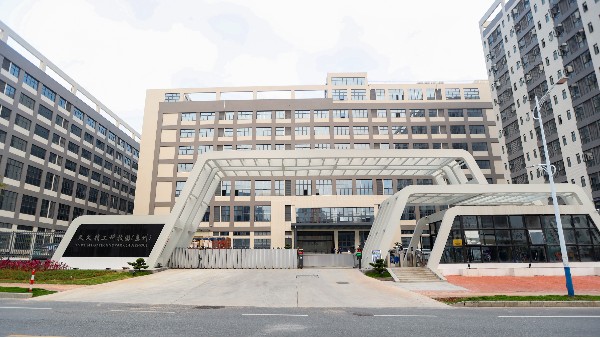 工廠裝修空間功能設(shè)計(jì)該如何分區(qū)？（原料和成品儲(chǔ)存區(qū)）